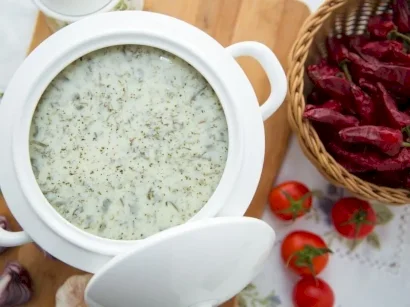 Dovga Çorbası tarifi