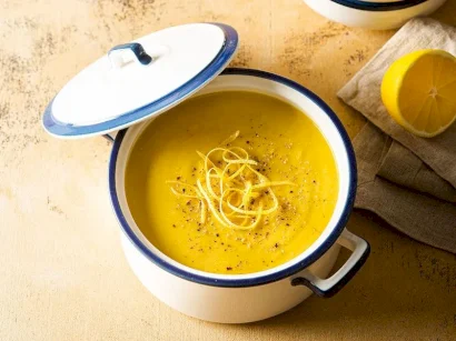 Limonlu Ve Sarımsaklı Mercimek Çorbası tarifi