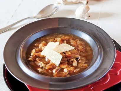 Mantarlı Soğan Çorbası tarifi