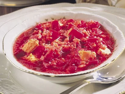 Tavuklu Pancar Çorbası tarifi