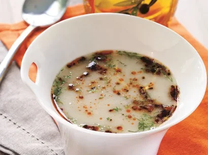 Yoğurtlu Kuru Bakla Çorbası tarifi