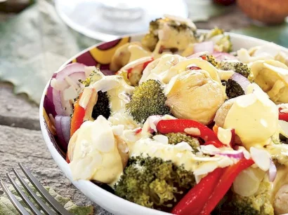 Kestaneli Ve Brokolili Salata tarifi