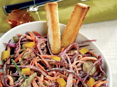 Kırmızı Lahana Salatası tarifi