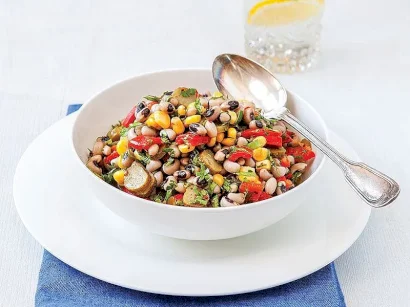 Maydanozlu Börülce Salatası tarifi