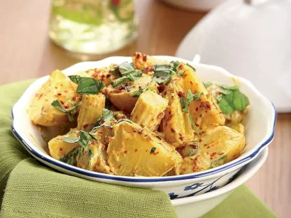 Sıcak Patates Salatası tarifi