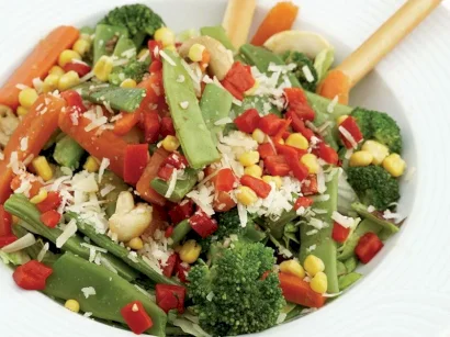 Vejetaryen Fiesta Salatası tarifi