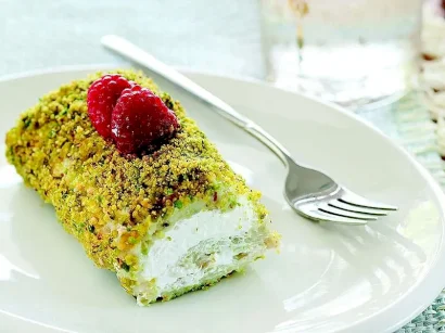 Fıstıklı Rulo Tatlı tarifi