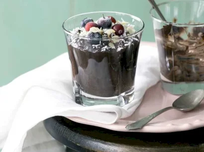 Muzlu Yaban Mersinli Puding tarifi