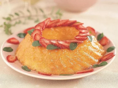 Çilekli Pirinç Pastası tarifi