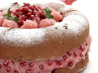 Narlı Ve Kremalı Pasta tarifi