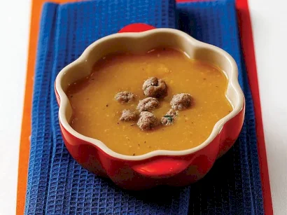 Köfteli Tarhana Çorbası tarifi