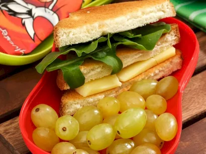 Tost Ekmekli Beslenme Çantası tarifi