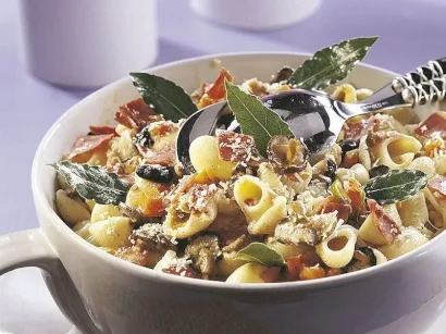 Bolonez Soslu Makarna tarifi