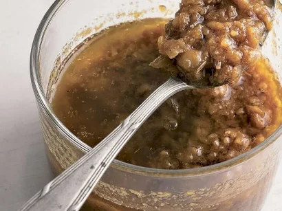 Pekmezli Nohutlu Sos (Salata Sosu) tarifi