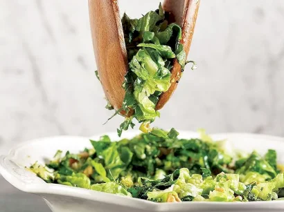 Yedikule Marullu Yeşil Salata tarifi