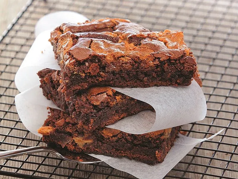 Yer Fıstığı Ezmeli Brownie tarifi
