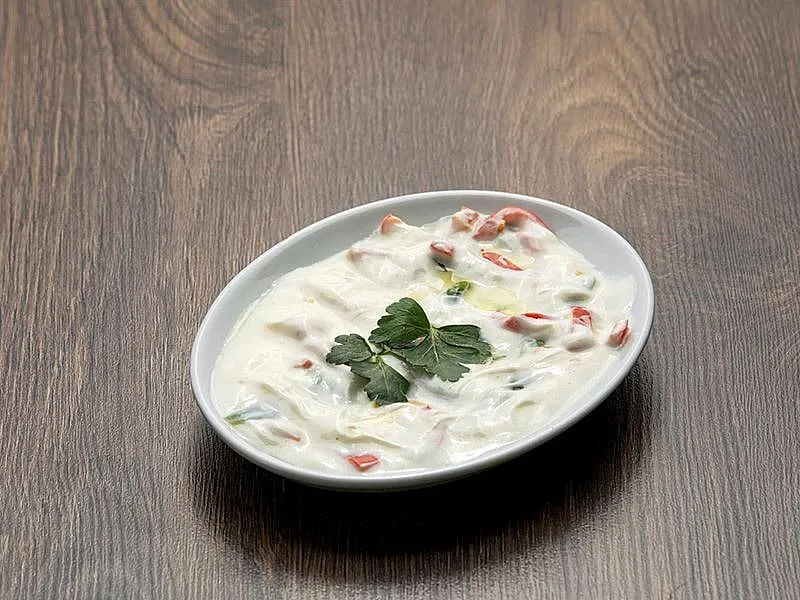 Yoğurtlu Ve Biberli Havuç tarifi