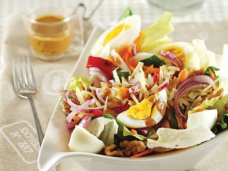 Cevizli Ve Peynirli Salata tarifi