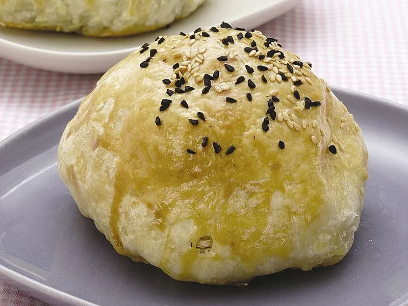 Kıymalı Ve Patlıcanlı Talaş Böreği tarifi