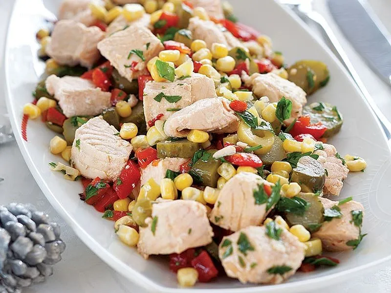 Açık Deniz Somonlu Salata tarifi